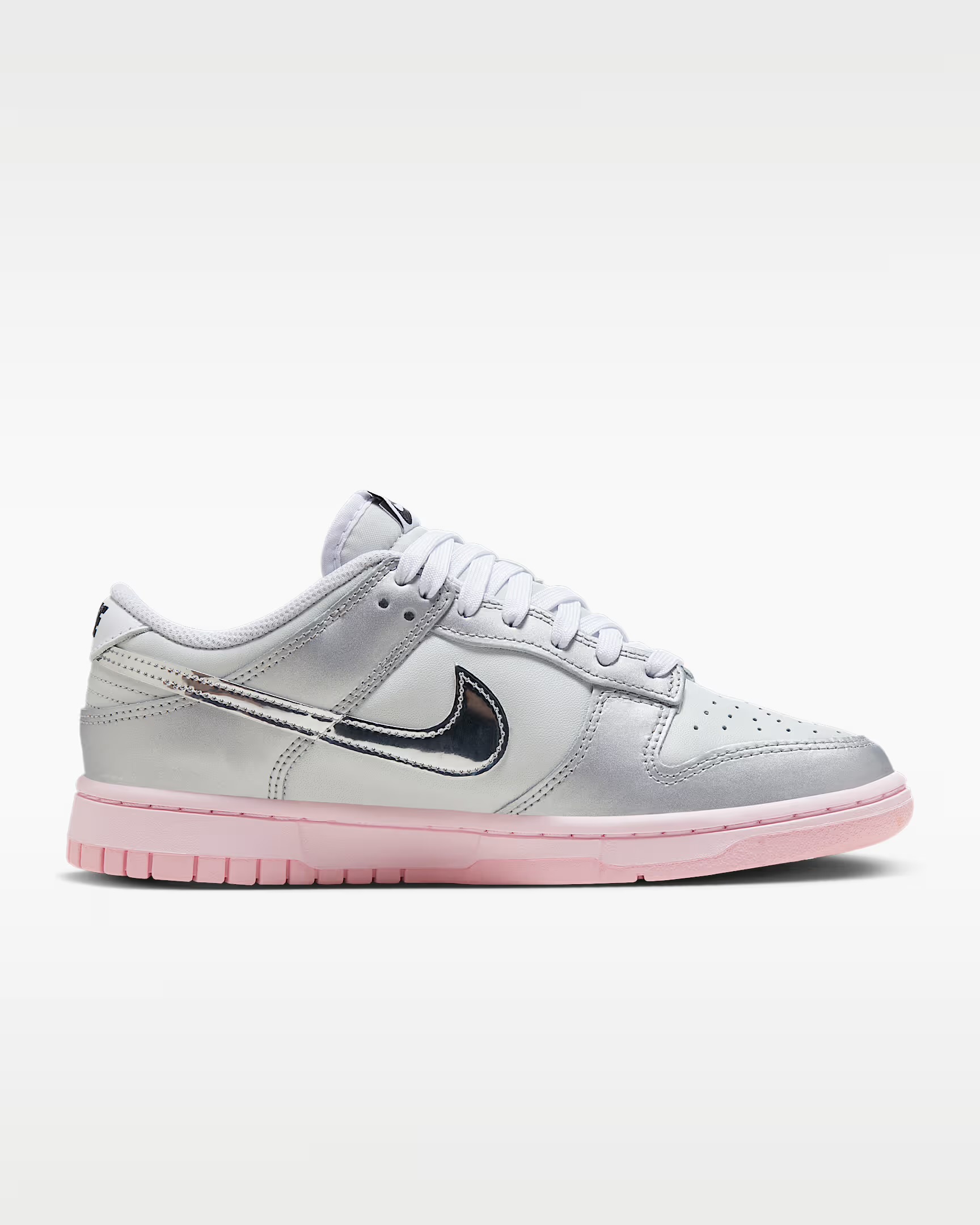 Nike Dunk Low LX
